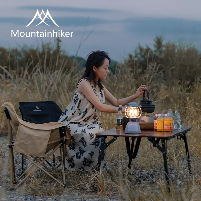 Hooki Mountain Guest Head Fact - Outdoor Furniture Factory recensie en prijs